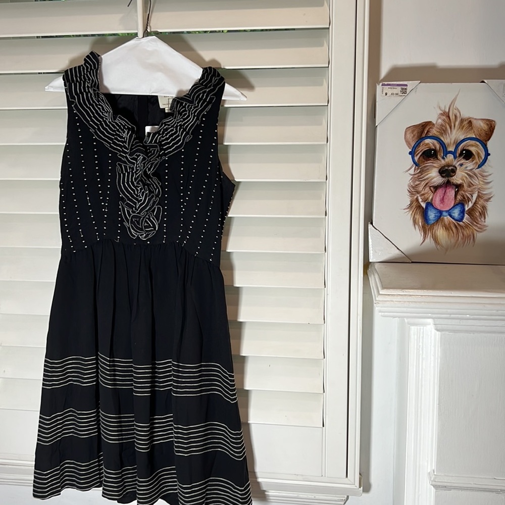 KATE SPADE ♠️  Silk Dress   2 Black Ruffles Sleeveless AND embroidered EUC